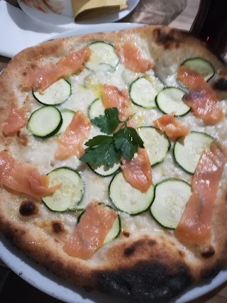 Pizzeria "Il Caminetto"