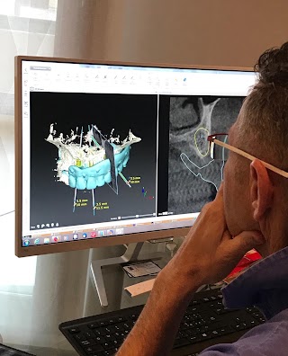 Ambulatorio Odontoiatrico Dott. Dizioli Carlos Dott. Scita Massimo