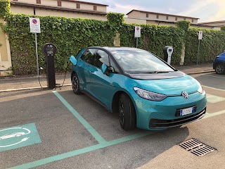 Stazione di ricarica per veicolo elettrico