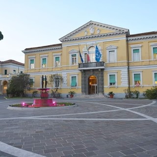 Istituto Nazionale Malattie Infettive Lazzaro Spallanzani