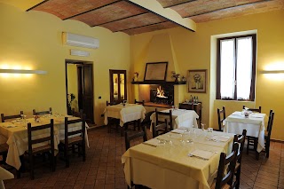 Trattoria La Mora Cucina Tipica Umbra