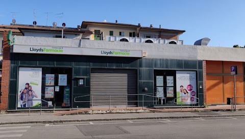 LloydsFarmacia Prato N. 8