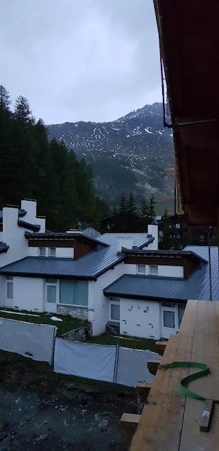 Hauts De Rogoney apartment, Val d'Isere