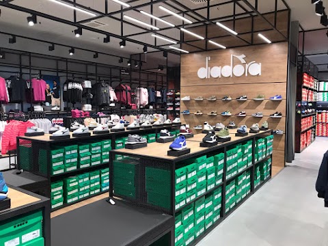 Diadora Store