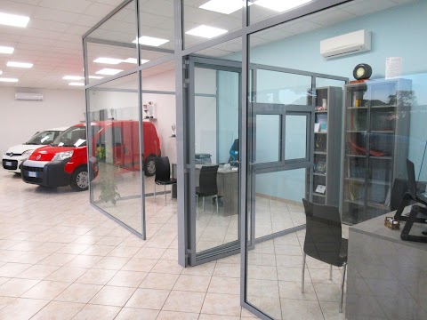 LuXer Auto Srl | Vendita auto usate e furgoni Castelli Romani