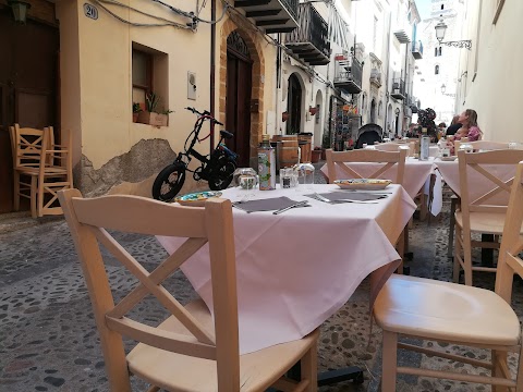 Mandralisca Sedici Sicilian Bistrot