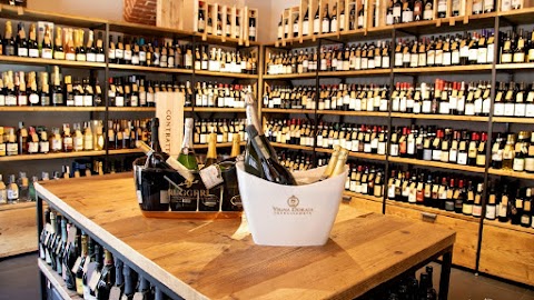 Enoteca MondoVino - Vendita di Vino, Spumanti e Distillati a Bra