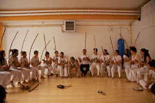 LaCadeMia - Capoeira Angola Palmares Bologna-Modena