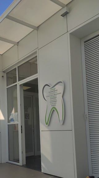 Sorriso Terapia - Centro Polispecialistico Dentale di Milena Valentino