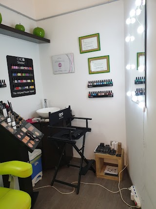 NATURALMENTE Beauty Studio