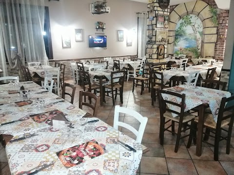 Ristorante - Pizzeria "La Fortezza"
