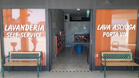 Lavanderia Self service Latina