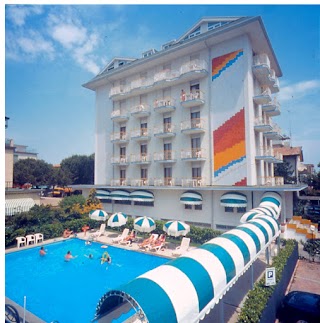 Hotel Maxi Heron