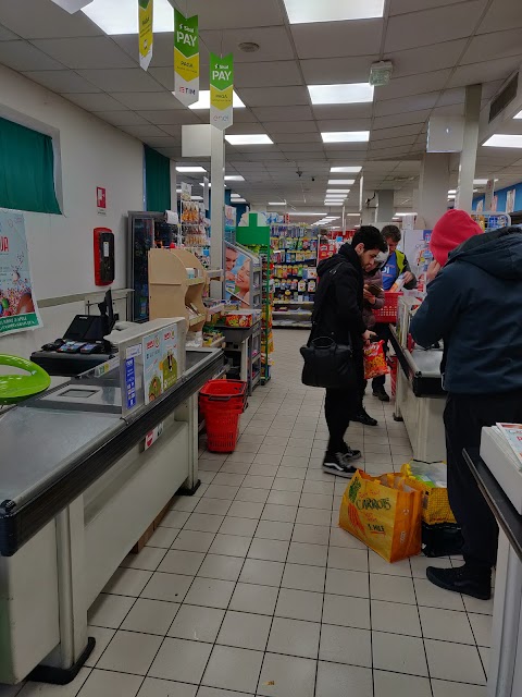 Supermercato Carrefour Ravacciano