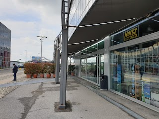 Hertz Mantova - Via Verri 11