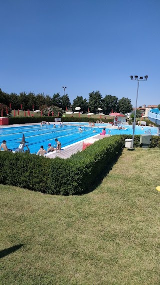 Piscina Comunale Este