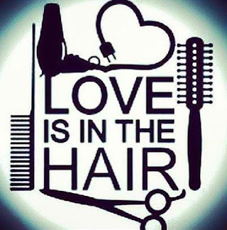 Love Is in the hair di Zambrano Alfonso