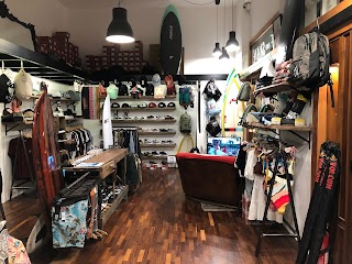 WILD SURF AND SKATE SHOP