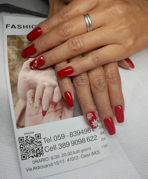 Fashion nails