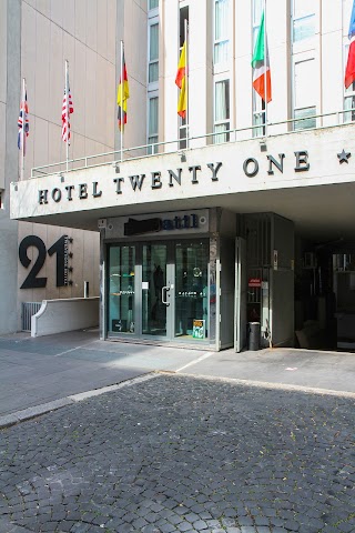 Hotel Twentyone