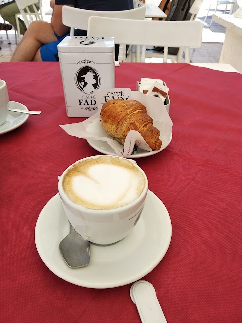 Caffè Trieste