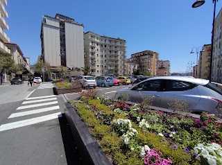 Giardino pubblico e parcheggi