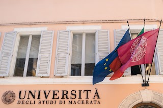 Università degli Studi di Macerata