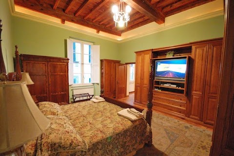 Lucca Vacation Apartments