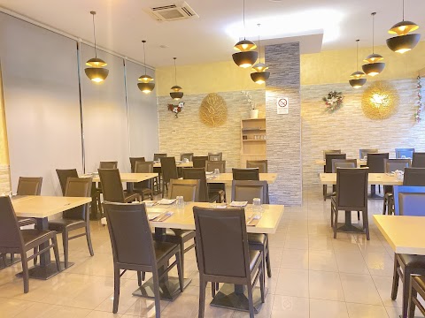 Ristorante Sushi Yuxi - Ristorante Giapponese Cinese e Thailandese