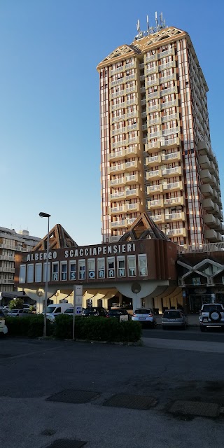 Hotel Scacciapensieri