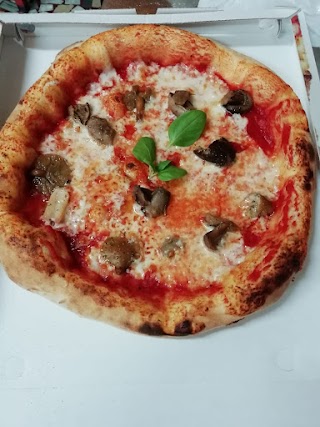 Pizzeria da Nafi basilico