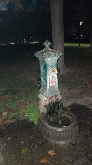 Drinking water fountain