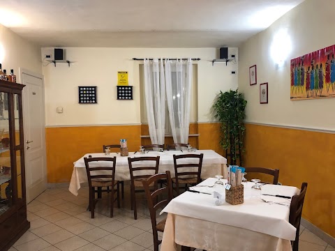 Ristorante Pizzeria B & B Passeggeri ampio dehor estivo