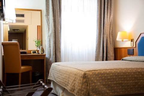 iH Hotels Milano Eur - Trezzano sul Naviglio