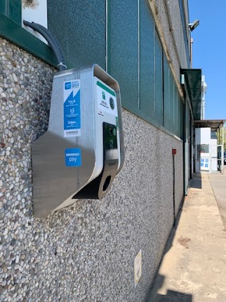 Carrozzeria Fratelli Capezzuoli - Stazione ricarica veicoli elettrici