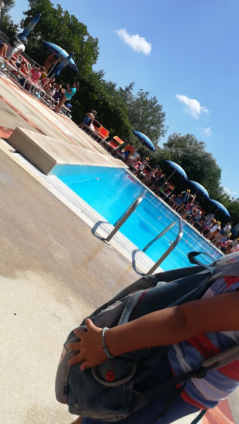 Piscine Excalibur