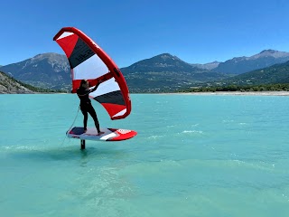 Le Spot 2 - WINGFOIL & Windsurf School