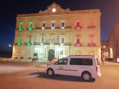 Taranto - P.za della Libertà 10 (Stazione F.S.)