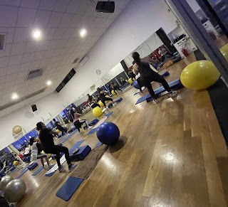 SB Gym Fitness Club