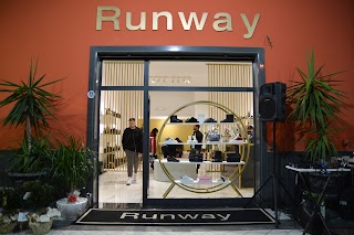 Runway Sneakers Boutique