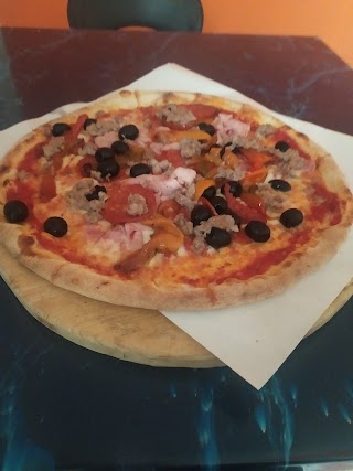 Pizzeria La Goccia