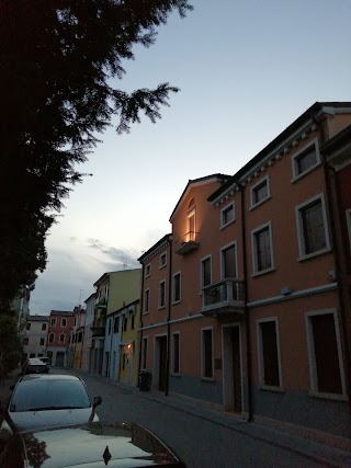 Istituto Istruzione Superiore Liceo Bocchi-Galilei - sede "Giacomo Badini"