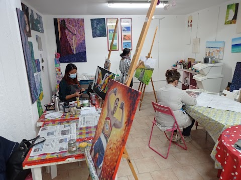 D'Av Spazio Arte - Laboratorio di pittura,disegno,fumetto,art Attack per bambini e adulti