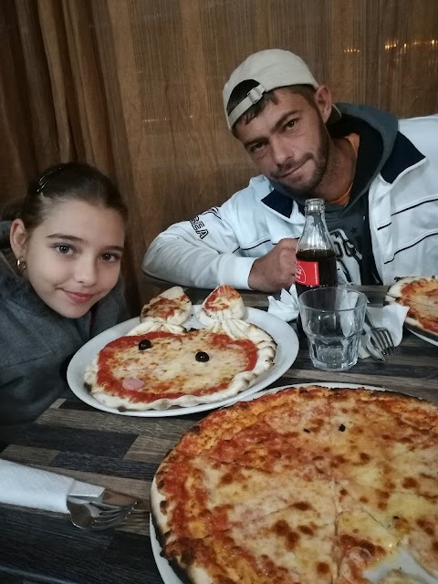 Cleopatra - Pizzeria, Kebab, Pizza alla Pala, Hamburger