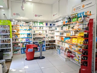 Farmacia Calabrese della dott.ssa Eleonora Calabrese S.N.C.