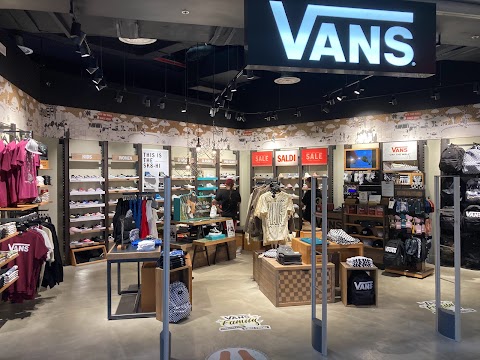 VANS Store