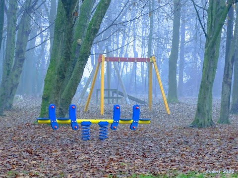 Parco Giochi Di Villa Guidini