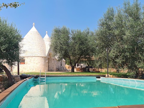 Trulli Pietre del Sud - Casa vacanze con piscina