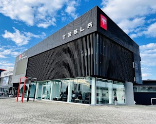 Tesla Center Brescia