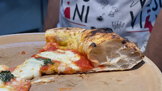 Pizzeria i Vesuviani